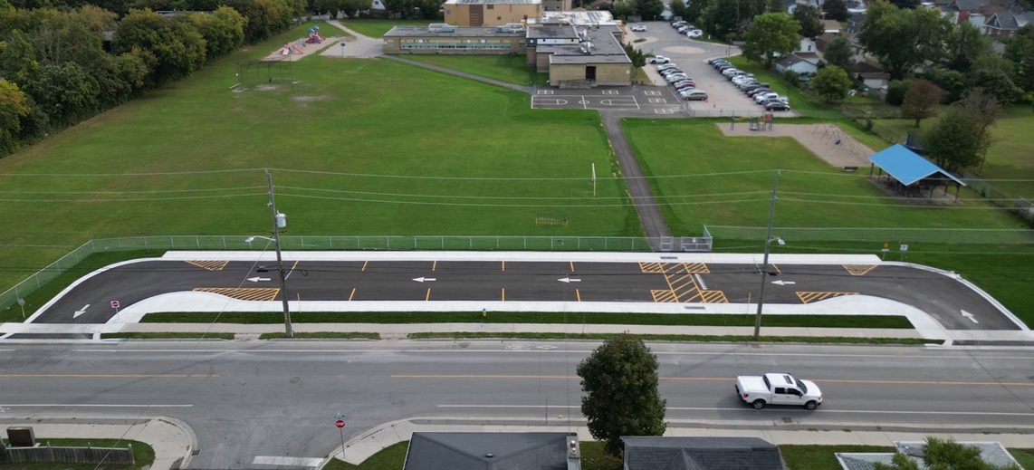 HPEDSB (Hastings Prince Edward District School Board) – Prince Charles Public School Drop Off Loop