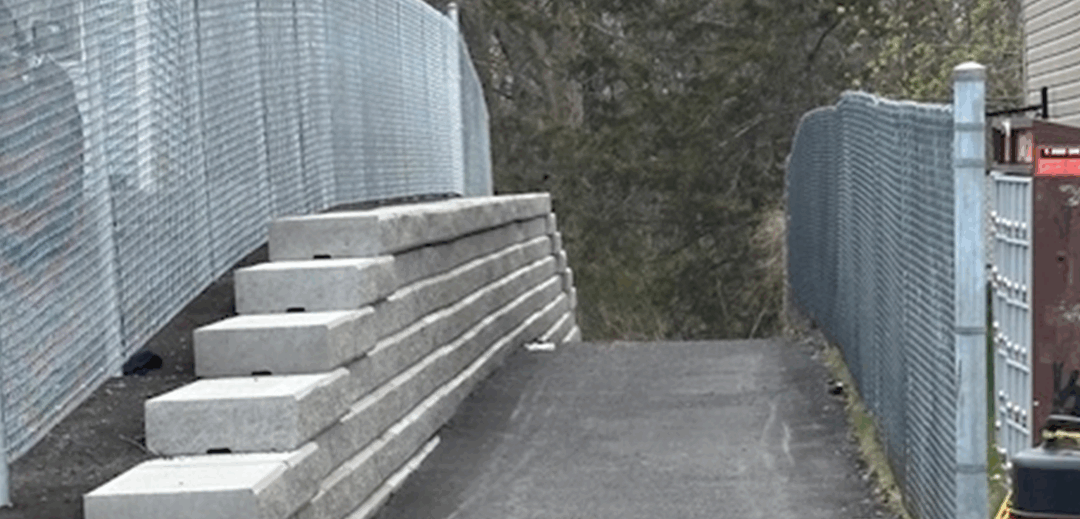Loyalist Township – McKeown Cresent Walkway Retaining Wall, Amherstview